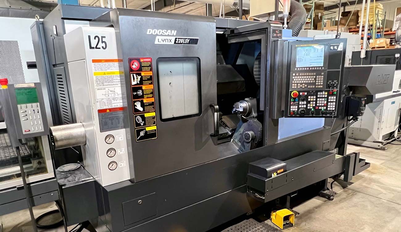 Doosan Lynx 220LSYC CNC turning center precision machined parts Wisconsin aerospace