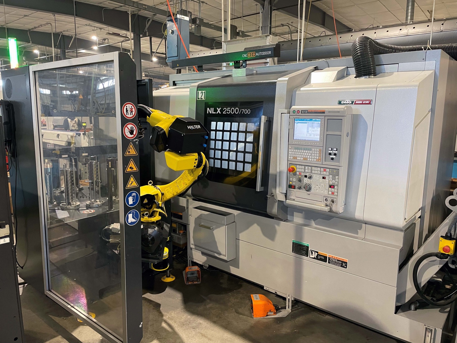 Mori Seiki NLX2500SY 700 live tool turning center precision parts Wisconsin aerospace