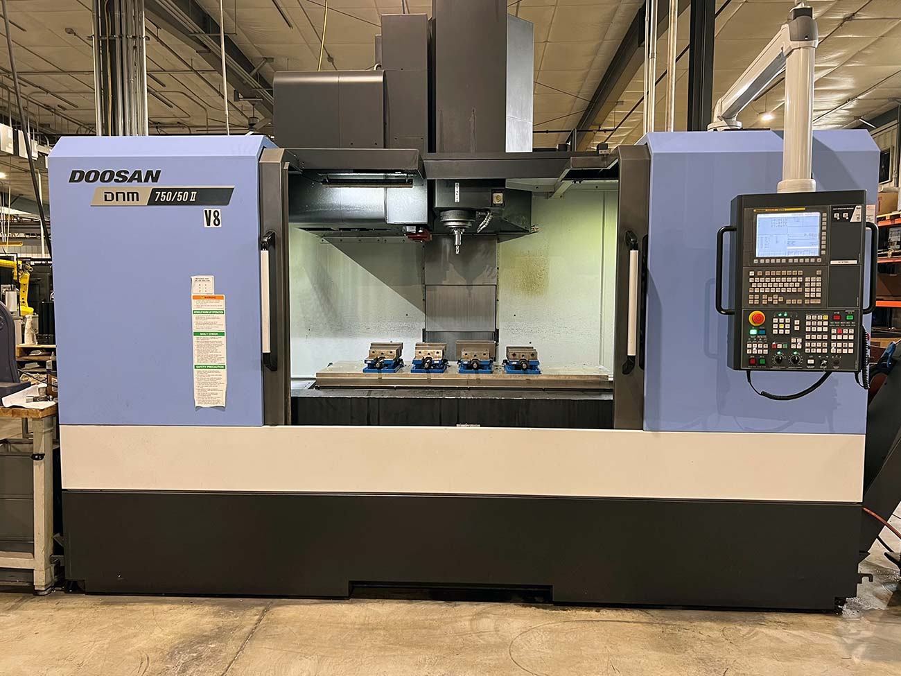 Doosan DNM 750 50 vertical machining center precision CNC milling Wisconsin